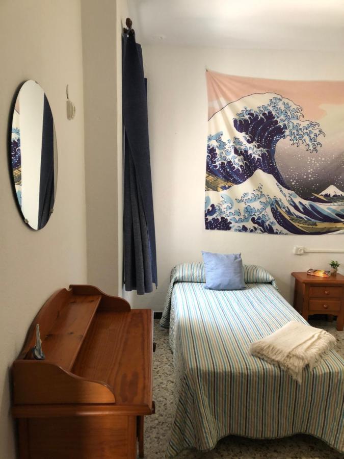 Casa En Primera Linea De Playa Рота Екстериор снимка